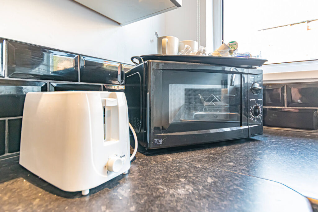 Briscoe Kitchen 9